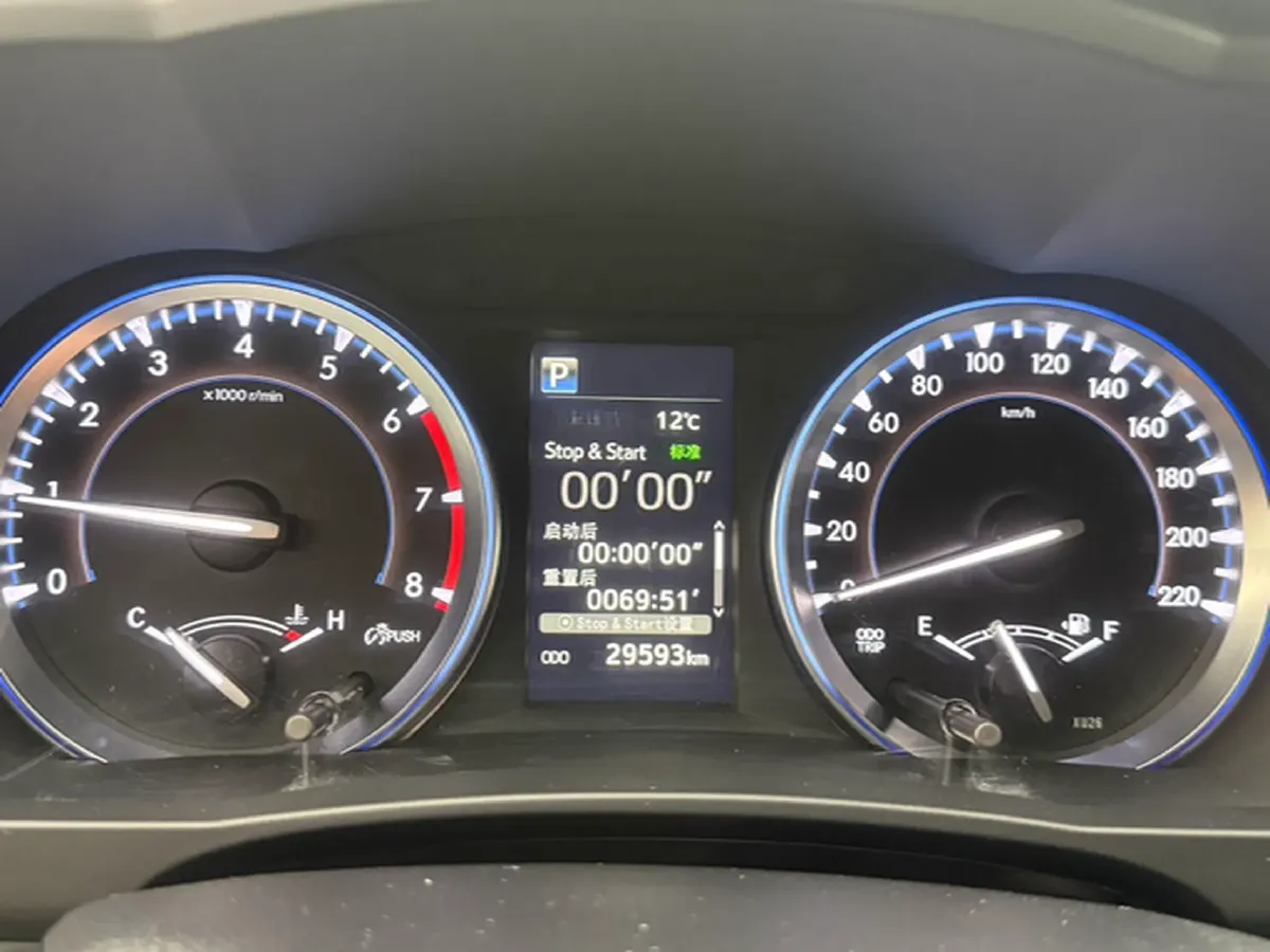 2021 Toyota Highlander 2.0T 220HP L4 6AT,autocango,china used car exporter,china ev exporter,chinese used car exporter,chinese used ev exporter