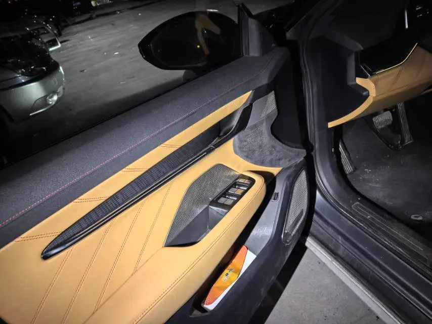 2022 Zeekr 001 BEV 100KWH,autocango,china used car exporter,china ev exporter,chinese used car exporter,chinese used ev exporter