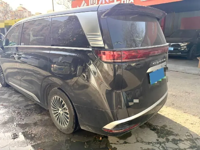 2024 Denza D9 1.5T 139HP L4 E-CVT PHEV 40KWH,autocango,china used car exporter,china ev exporter,chinese used car exporter,chinese used ev exporter