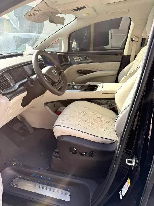 2024 Denza D9 1.5T 139HP L4 E-CVT PHEV 40KWH,autocango,china used car exporter,china ev exporter,chinese used car exporter,chinese used ev exporter