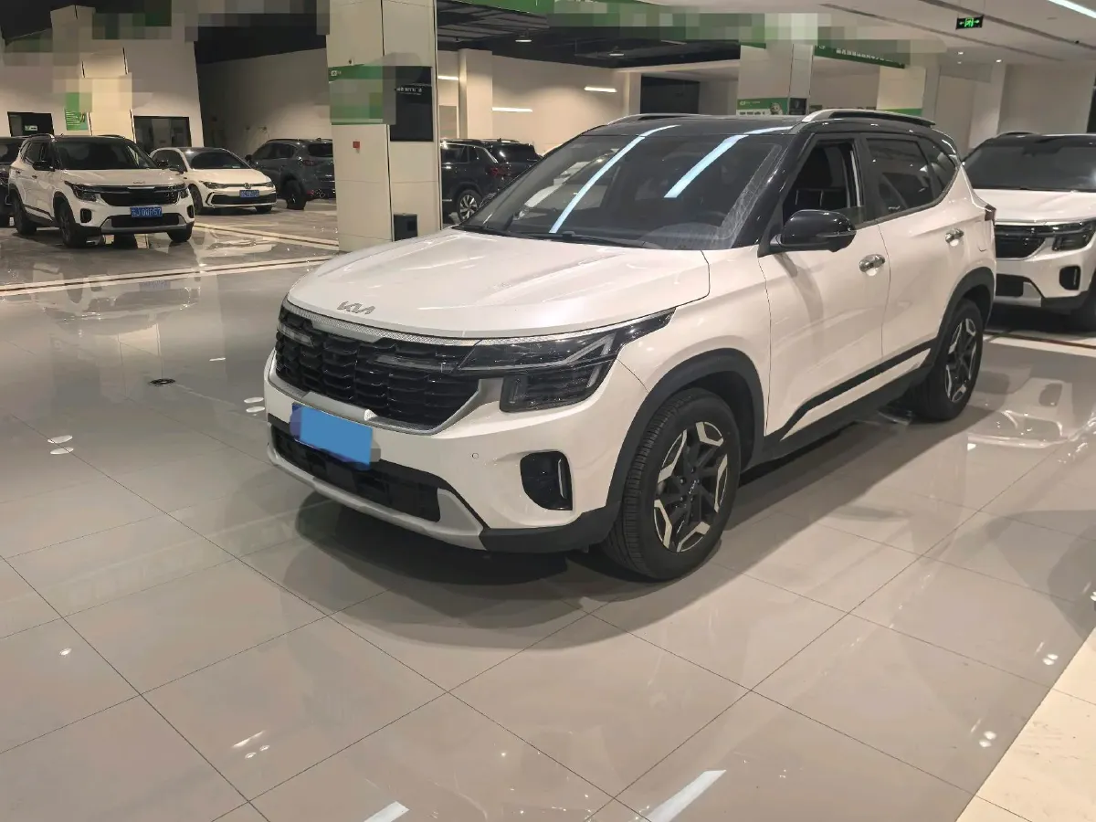 2023 Kia Seltos 1.5L 115HP L4 CVT,autocango,china used car exporter,china ev exporter,chinese used car exporter,chinese used ev exporter