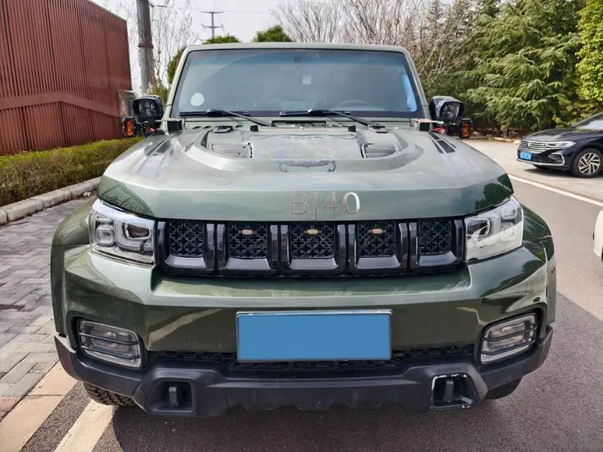 2018 Beijing BJ40 2.3T 250HP L4 6AT,autocango,china used car exporter,china ev exporter,chinese used car exporter,chinese used ev exporter