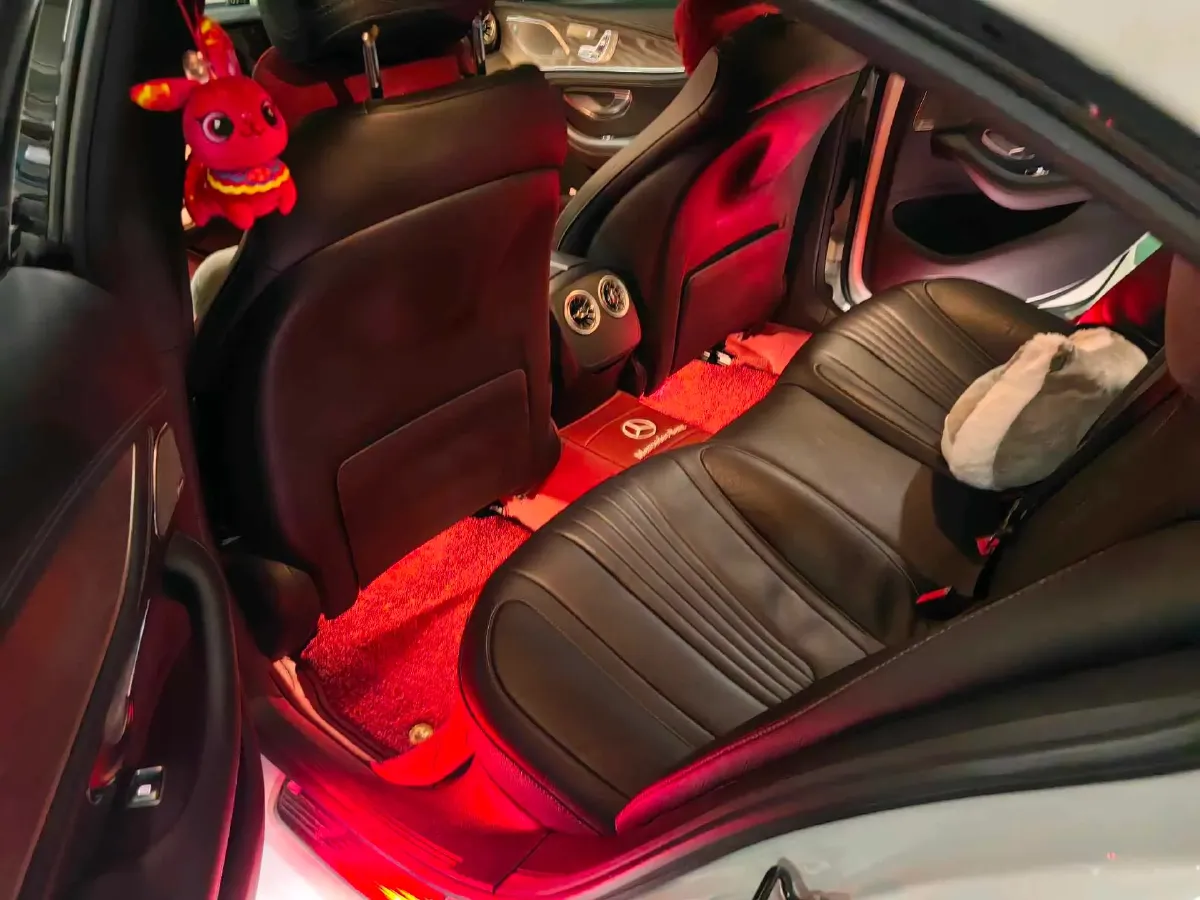 2018 Mercedes-Benz E Class 2.0T 184HP L4 9AT,autocango,china used car exporter,china ev exporter,chinese used car exporter,chinese used ev exporter