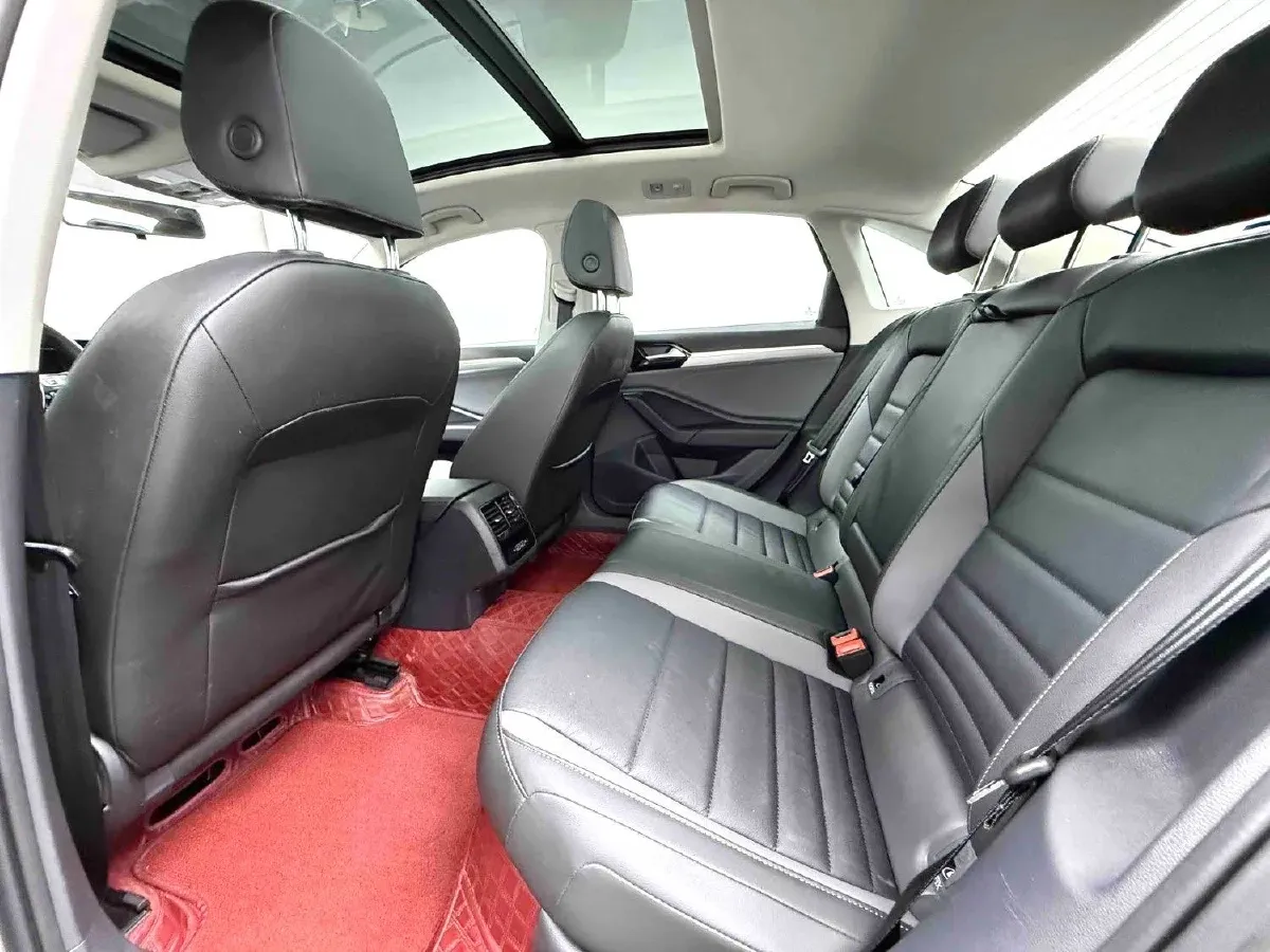 2021 Volkswagen Sagitar 1.4T 150HP L4 7DCT,autocango,china used car exporter,china ev exporter,chinese used car exporter,chinese used ev exporter