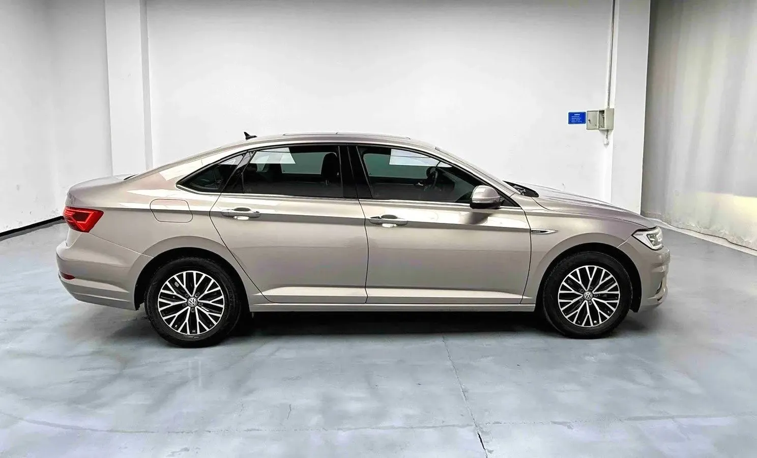 2021 Volkswagen Sagitar 1.4T 150HP L4 7DCT,autocango,china used car exporter,china ev exporter,chinese used car exporter,chinese used ev exporter