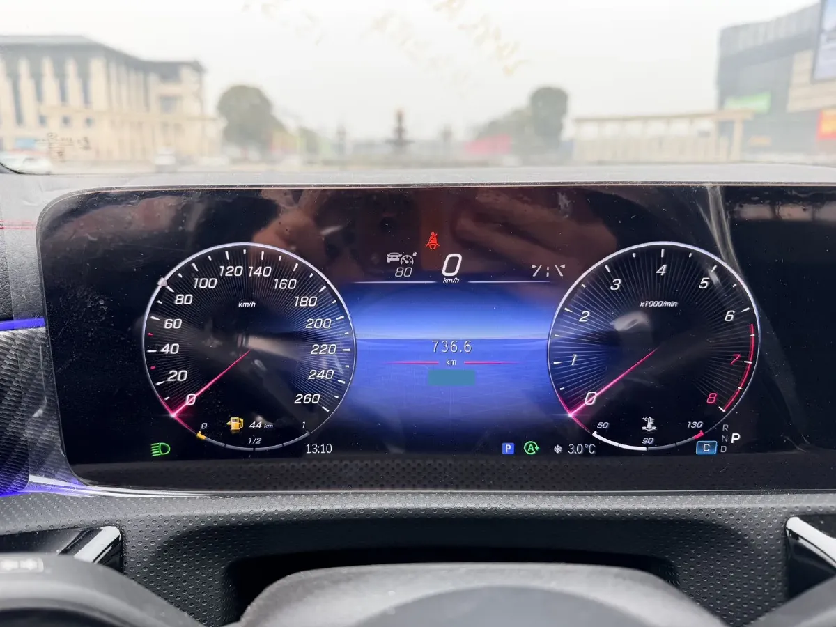 2024 Mercedes-Benz A Class 1.3T 163HP L4 7DCT,autocango,china used car exporter,china ev exporter,chinese used car exporter,chinese used ev exporter