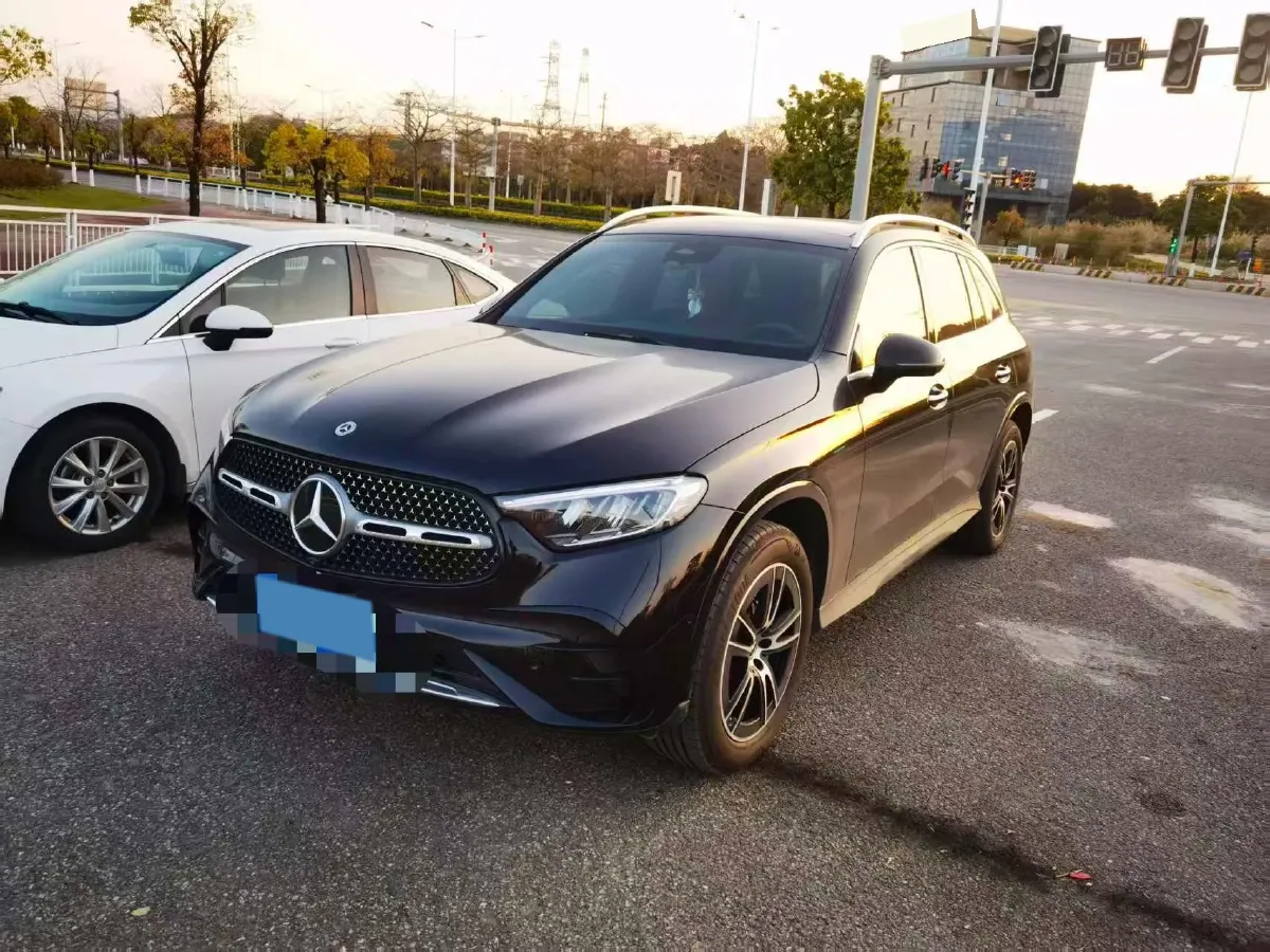 2025 Mercedes-Benz GLC Class 2.0T 204HP L4 9AT,autocango,china used car exporter,china ev exporter,chinese used car exporter,chinese used ev exporter