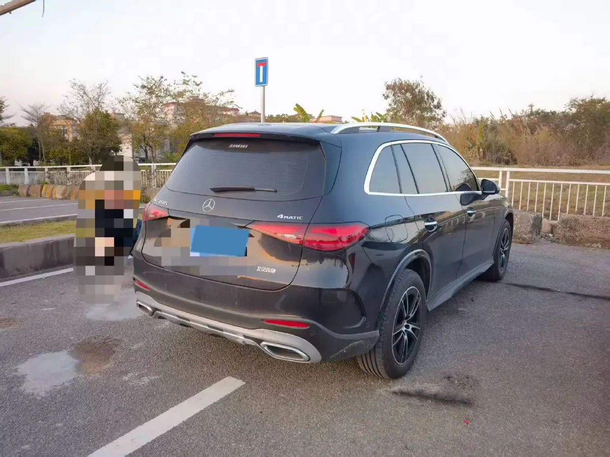 2025 Mercedes-Benz GLC Class 2.0T 204HP L4 9AT,autocango,china used car exporter,china ev exporter,chinese used car exporter,chinese used ev exporter