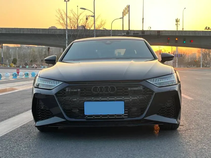 2024 Audi A7L 3.0T 340HP V6 7DCT,autocango,china used car exporter,china ev exporter,chinese used car exporter,chinese used ev exporter