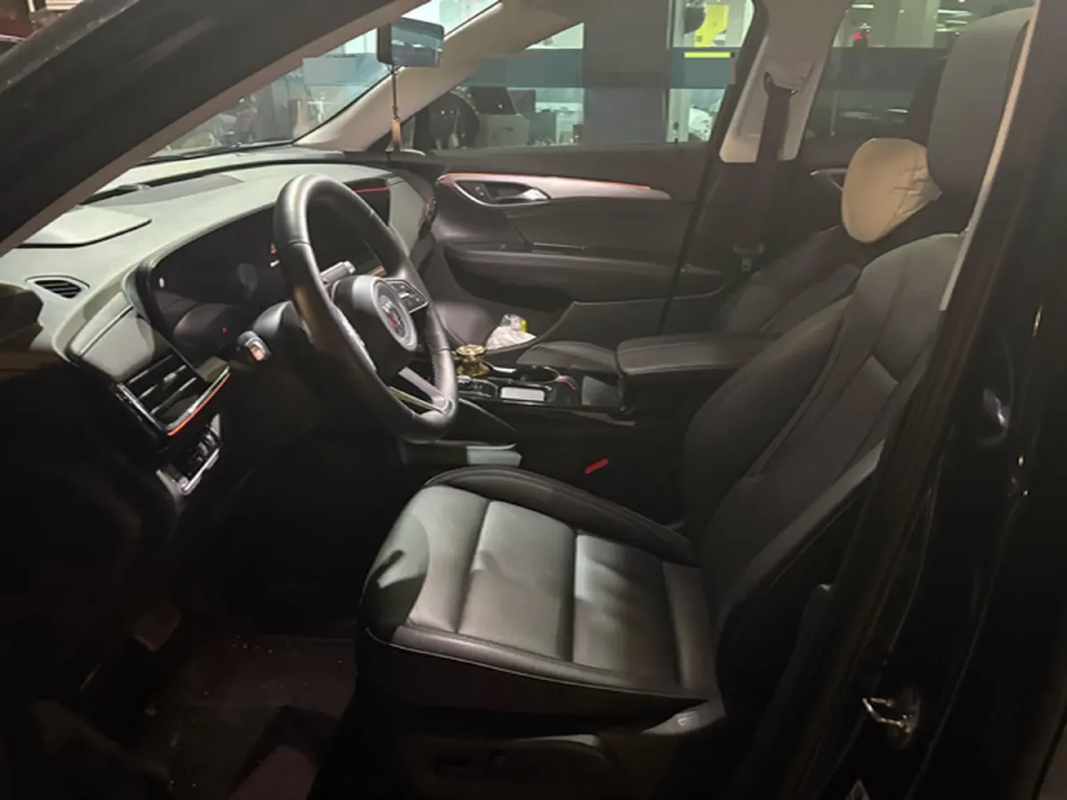 2024 Buick EnvisionPlus 2.0T 237HP L4 9AT,autocango,china used car exporter,china ev exporter,chinese used car exporter,chinese used ev exporter