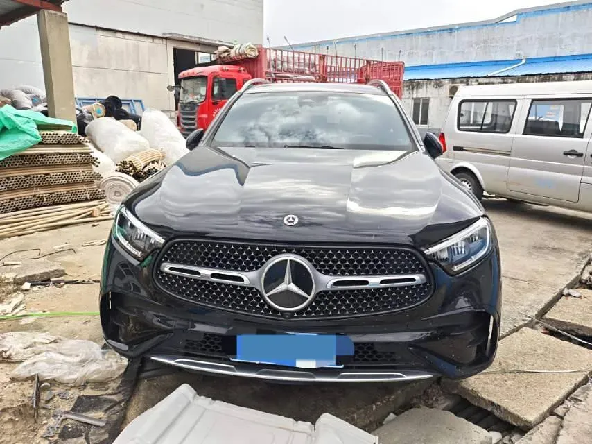 2024 Mercedes-Benz GLC Class 2.0T 258HP L4 9AT,autocango,china used car exporter,china ev exporter,chinese used car exporter,chinese used ev exporter