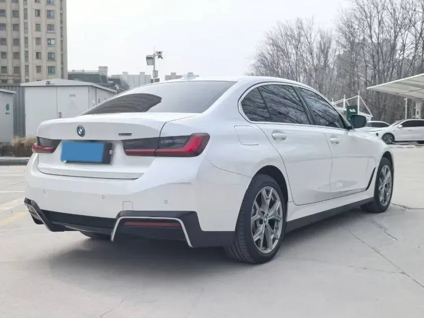 2024 BMW i3 BEV 70KWH,autocango,china used car exporter,china ev exporter,chinese used car exporter,chinese used ev exporter