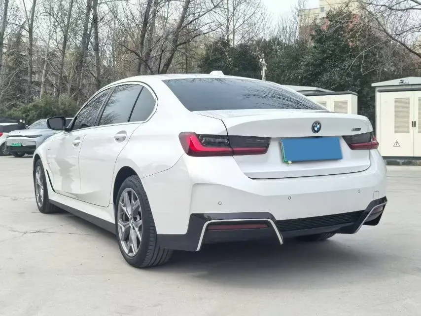 2024 BMW i3 BEV 70KWH,autocango,china used car exporter,china ev exporter,chinese used car exporter,chinese used ev exporter