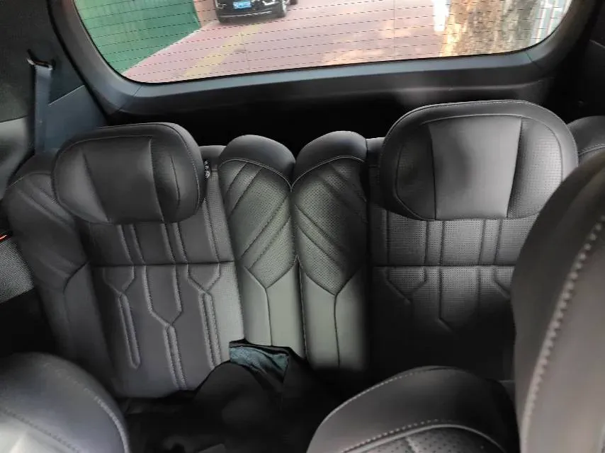 2022 Zeekr 009 BEV 140KWH,autocango,china used car exporter,china ev exporter,chinese used car exporter,chinese used ev exporter