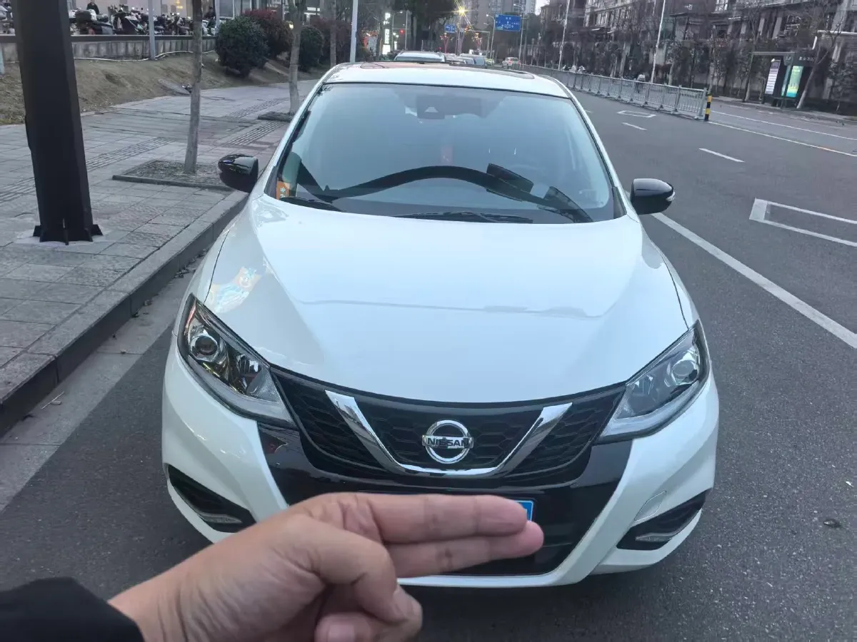 2021 Nissan Tiida 1.6L 122HP L4 CVT,autocango,china used car exporter,china ev exporter,chinese used car exporter,chinese used ev exporter