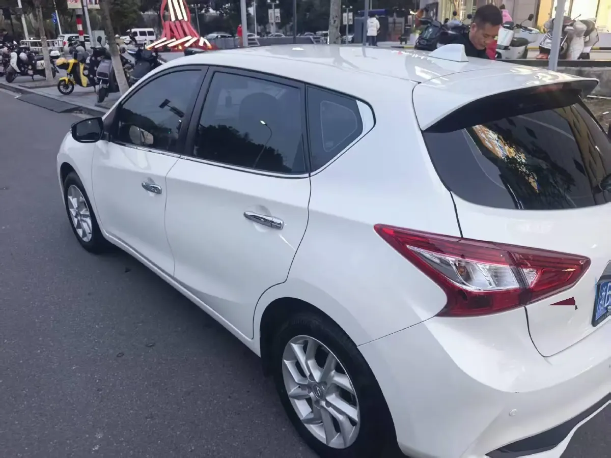 2021 Nissan Tiida 1.6L 122HP L4 CVT,autocango,china used car exporter,china ev exporter,chinese used car exporter,chinese used ev exporter