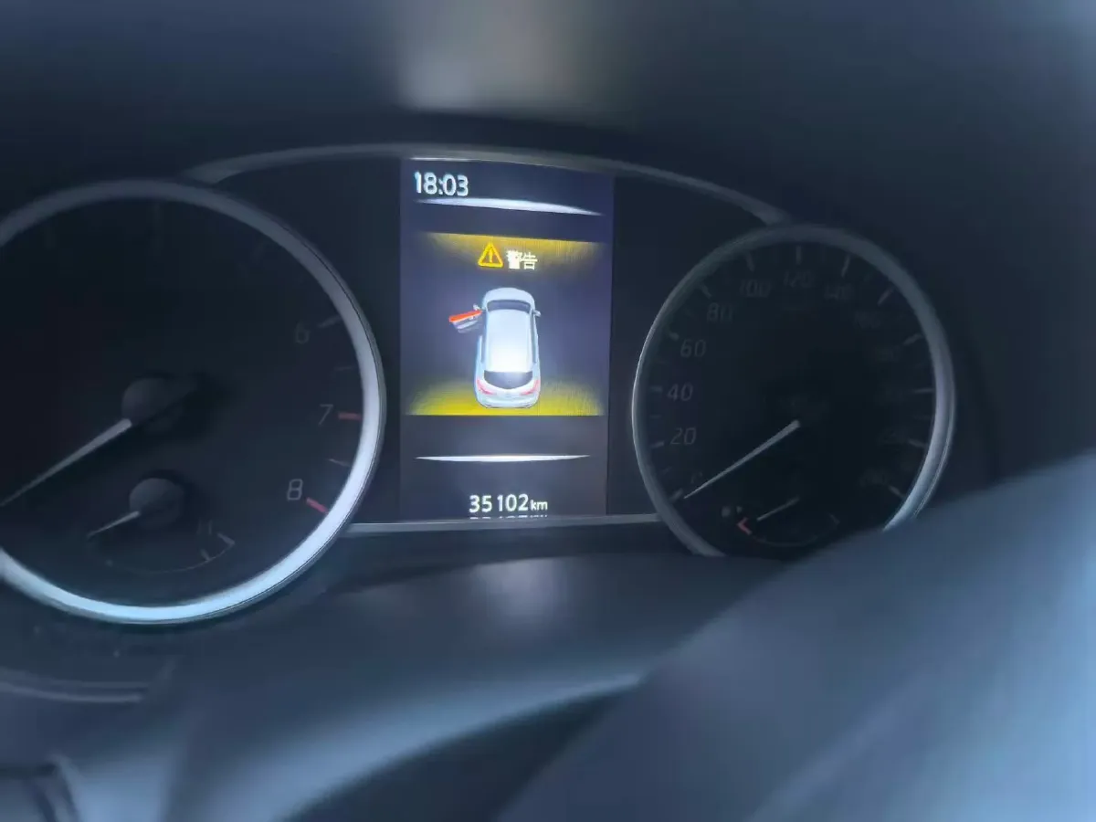 2021 Nissan Tiida 1.6L 122HP L4 CVT,autocango,china used car exporter,china ev exporter,chinese used car exporter,chinese used ev exporter