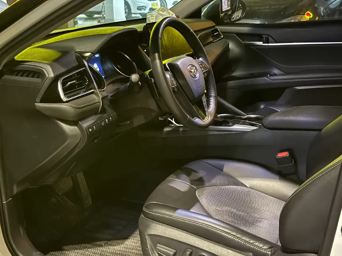 2021 Toyota Camry 2.0L 178HP L4 CVT,autocango,china used car exporter,china ev exporter,chinese used car exporter,chinese used ev exporter