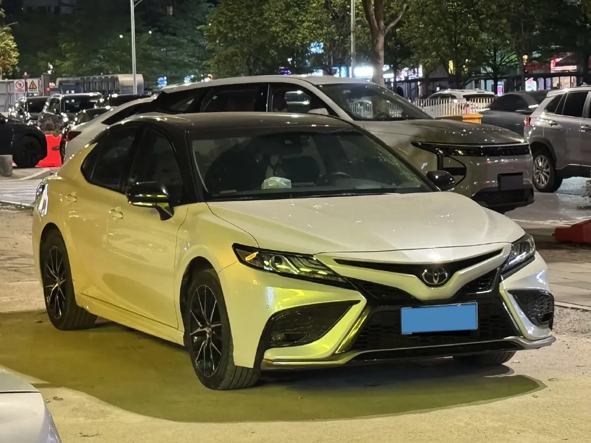 2021 Toyota Camry 2.0L 178HP L4 CVT,autocango,china used car exporter,china ev exporter,chinese used car exporter,chinese used ev exporter
