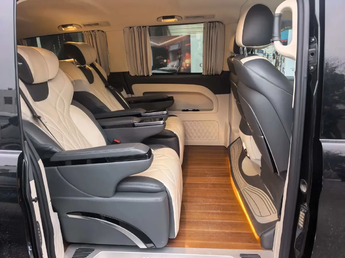 2021 Mercedes-Benz Vito 2.0T 211HP L4 9AT,autocango,china used car exporter,china ev exporter,chinese used car exporter,chinese used ev exporter