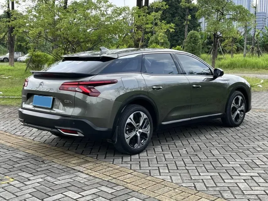 2022 Citroen C5 X 1.6T 175HP L4 8AT,autocango,china used car exporter,china ev exporter,chinese used car exporter,chinese used ev exporter