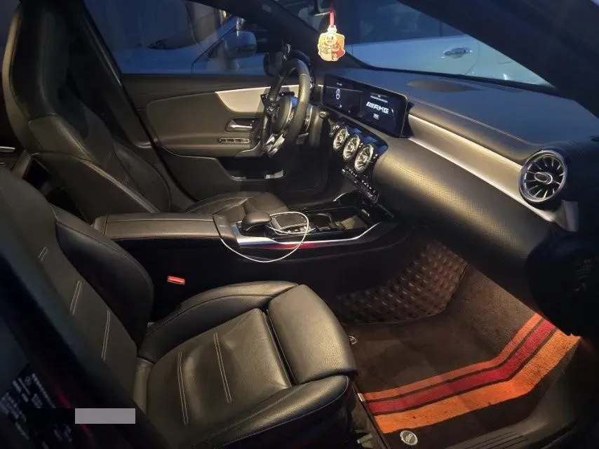 2020 Mercedes-Benz A AMG 2.0T 306HP L4 7DCT,autocango,china used car exporter,china ev exporter,chinese used car exporter,chinese used ev exporter