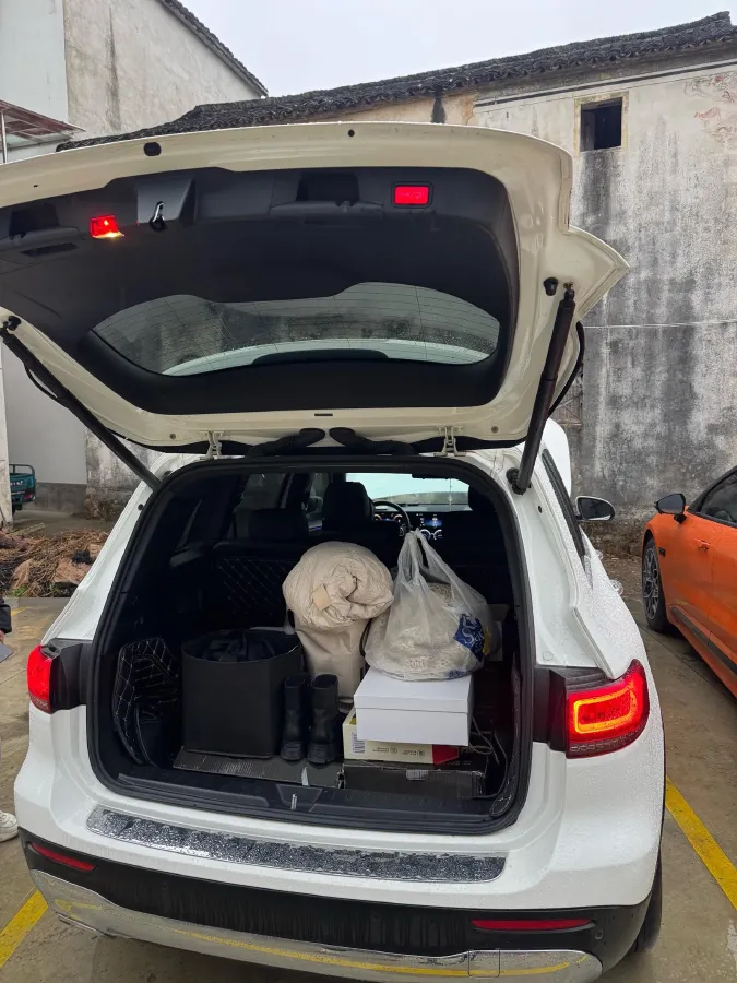 2021 Mercedes-Benz GLB Class 1.3T 163HP L4 7DCT,autocango,china used car exporter,china ev exporter,chinese used car exporter,chinese used ev exporter