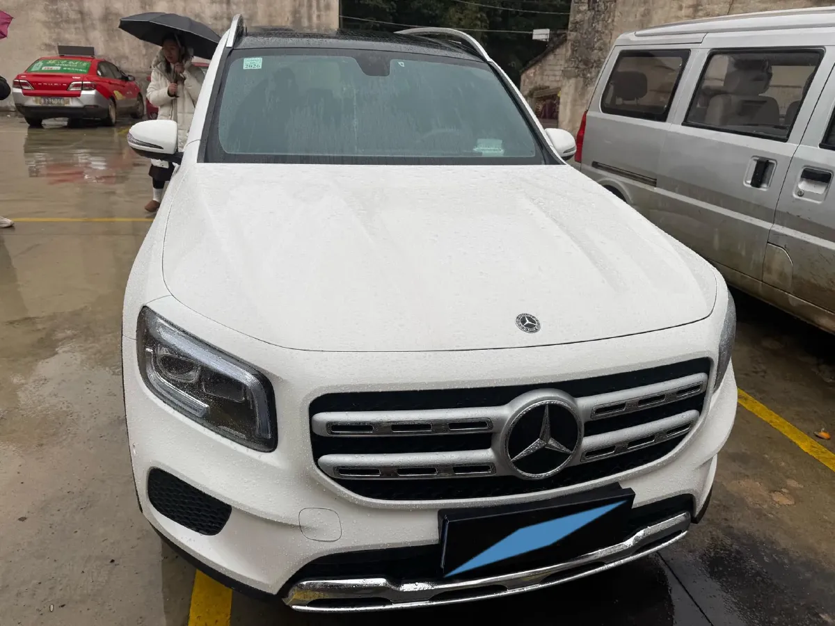 2021 Mercedes-Benz GLB Class 1.3T 163HP L4 7DCT,autocango,china used car exporter,china ev exporter,chinese used car exporter,chinese used ev exporter