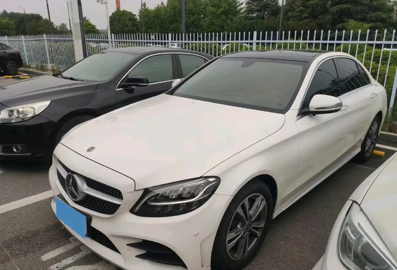 2021 Mercedes-Benz C Class 1.5T 156HP L4 9AT,autocango,china used car exporter,china ev exporter,chinese used car exporter,chinese used ev exporter