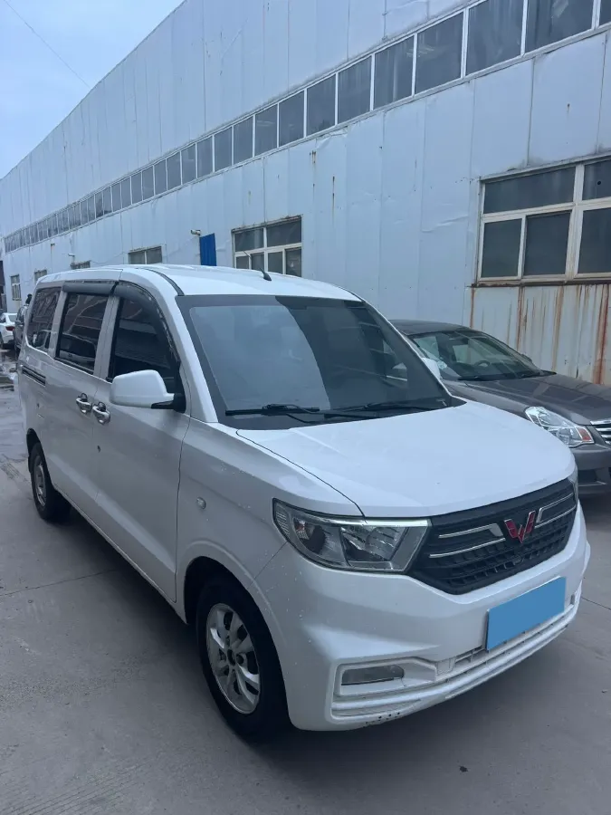 2022 JinBei Little Sea Lion X30 1.5L 102HP L4 5MT,autocango,china used car exporter,china ev exporter,chinese used car exporter,chinese used ev exporter