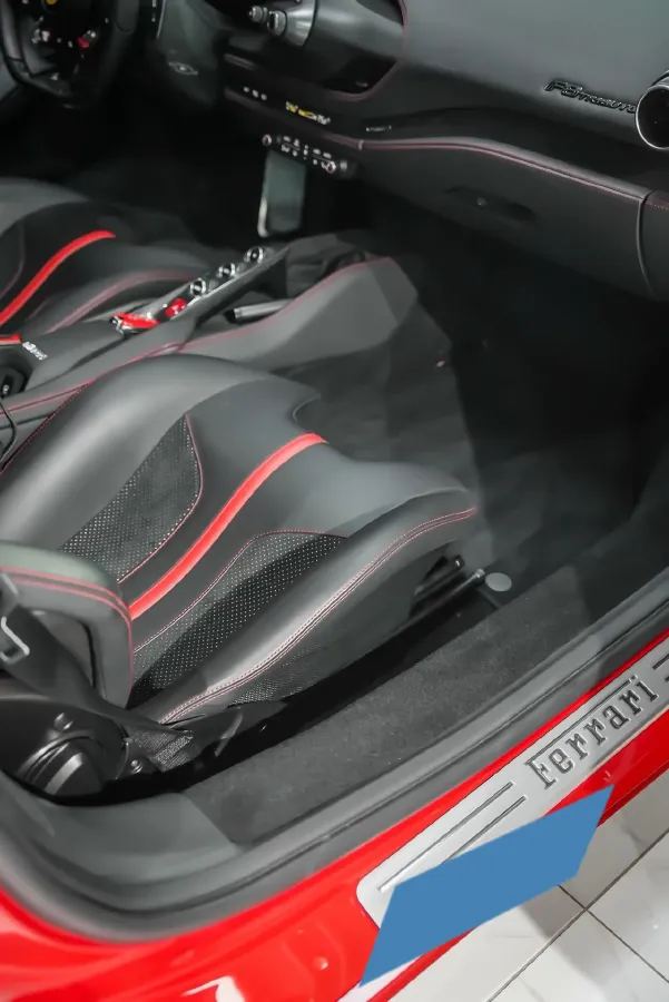 2019 Aston Martin DB11 5.2T 639HP V12 8AT,autocango,china used car exporter,china ev exporter,chinese used car exporter,chinese used ev exporter