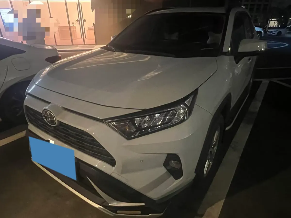 2022 Toyota RAV4 2.0L 171HP L4 CVT,autocango,china used car exporter,china ev exporter,chinese used car exporter,chinese used ev exporter