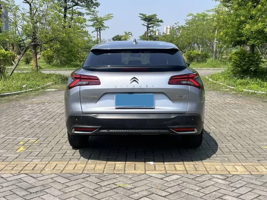 2023 Citroen C5 X 1.6T 175HP L4 8AT,autocango,china used car exporter,china ev exporter,chinese used car exporter,chinese used ev exporter