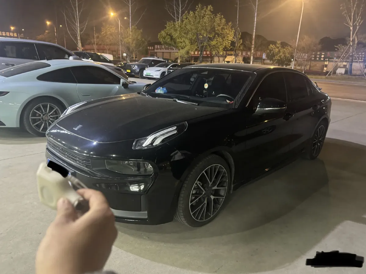 2022 LYNK&CO 03 2.0T 190HP L4 7DCT,autocango,china used car exporter,china ev exporter,chinese used car exporter,chinese used ev exporter