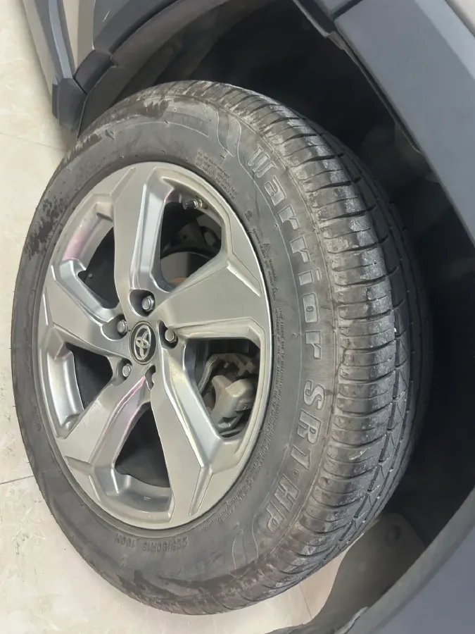 2022 Toyota RAV4 2.0L 171HP L4 CVT,autocango,china used car exporter,china ev exporter,chinese used car exporter,chinese used ev exporter