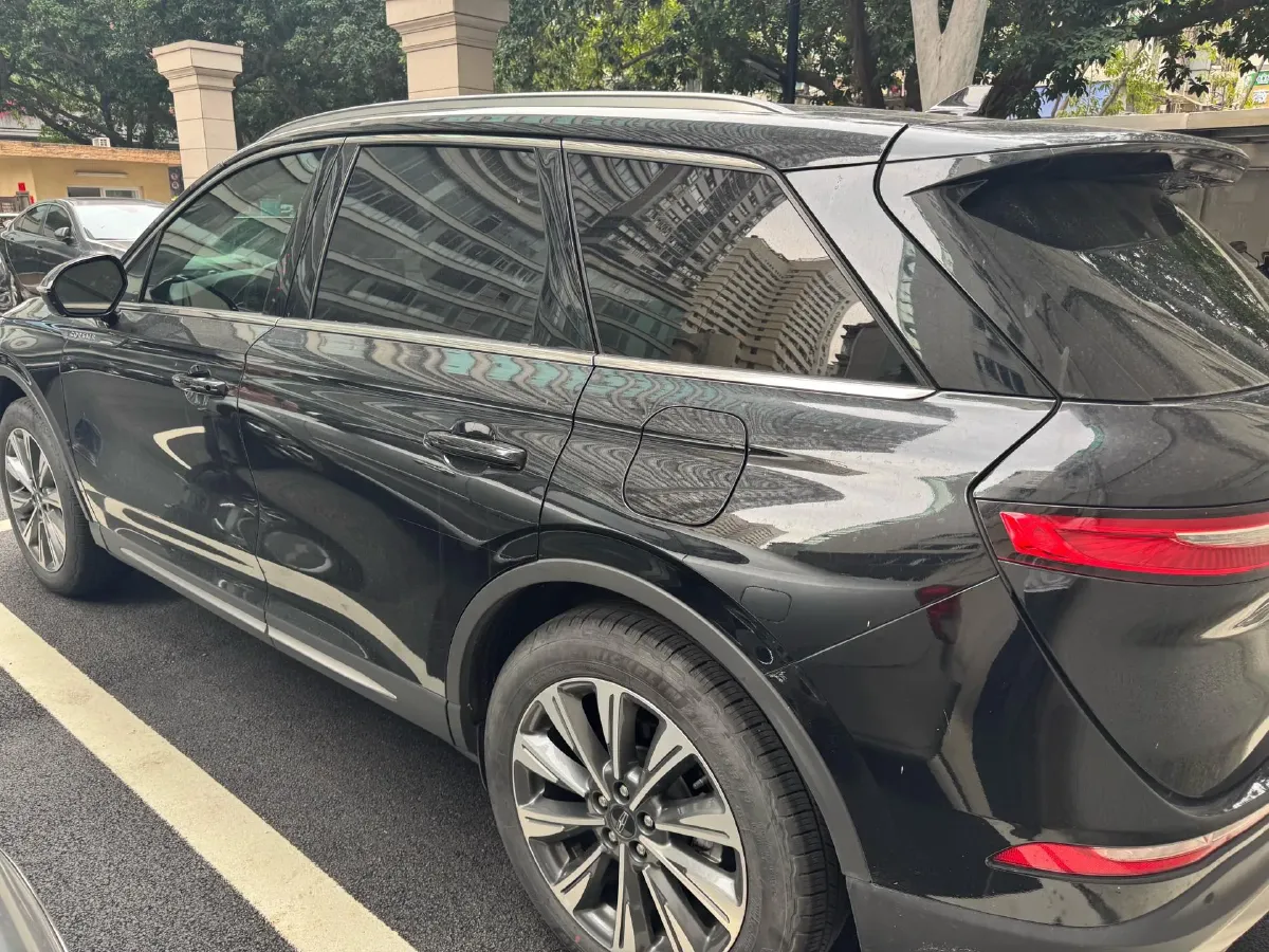 2022 Lincoln Corsair 2.0T 245HP L4 8AT,autocango,china used car exporter,china ev exporter,chinese used car exporter,chinese used ev exporter