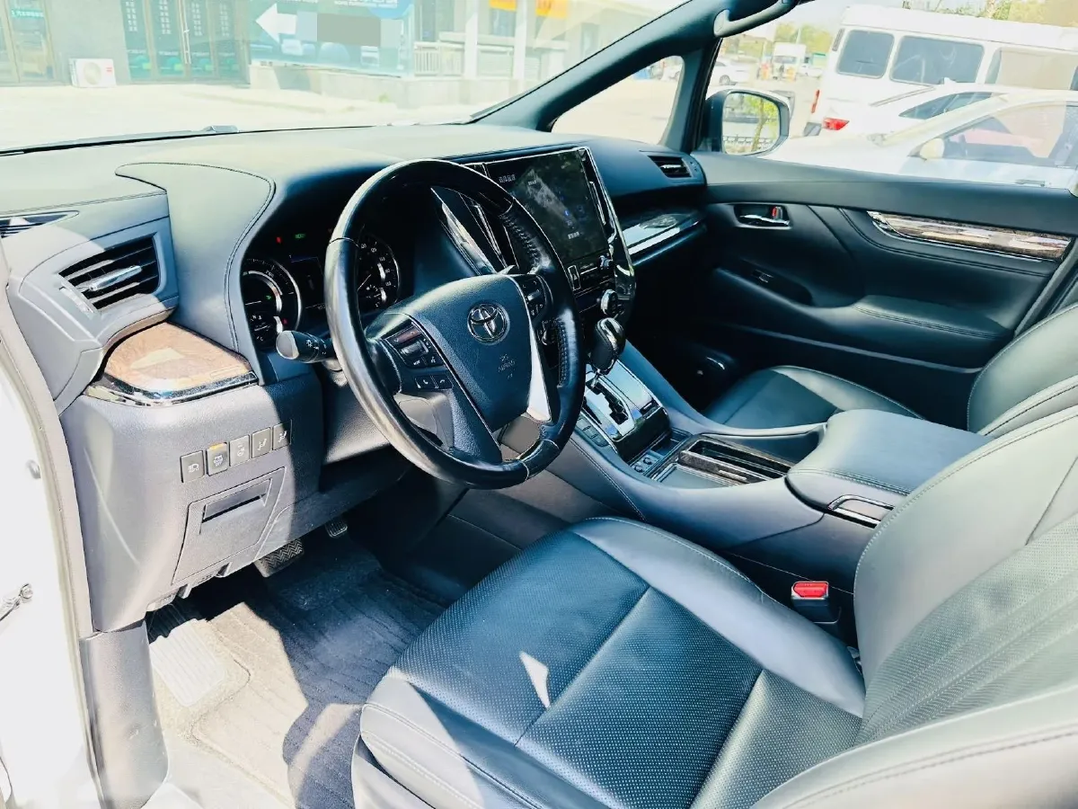 2021 Toyota Alphard 2.5L 117HP L4 E-CVT Hybrid,autocango,china used car exporter,china ev exporter,chinese used car exporter,chinese used ev exporter