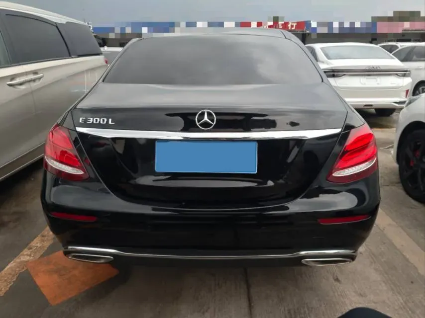 2020 Mercedes-Benz E Class 2.0T 258HP L4 9AT,autocango,china used car exporter,china ev exporter,chinese used car exporter,chinese used ev exporter