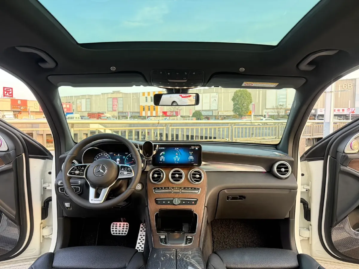 2020 Mercedes-Benz GLC Class 2.0T 197HP L4 9AT,autocango,china used car exporter,china ev exporter,chinese used car exporter,chinese used ev exporter