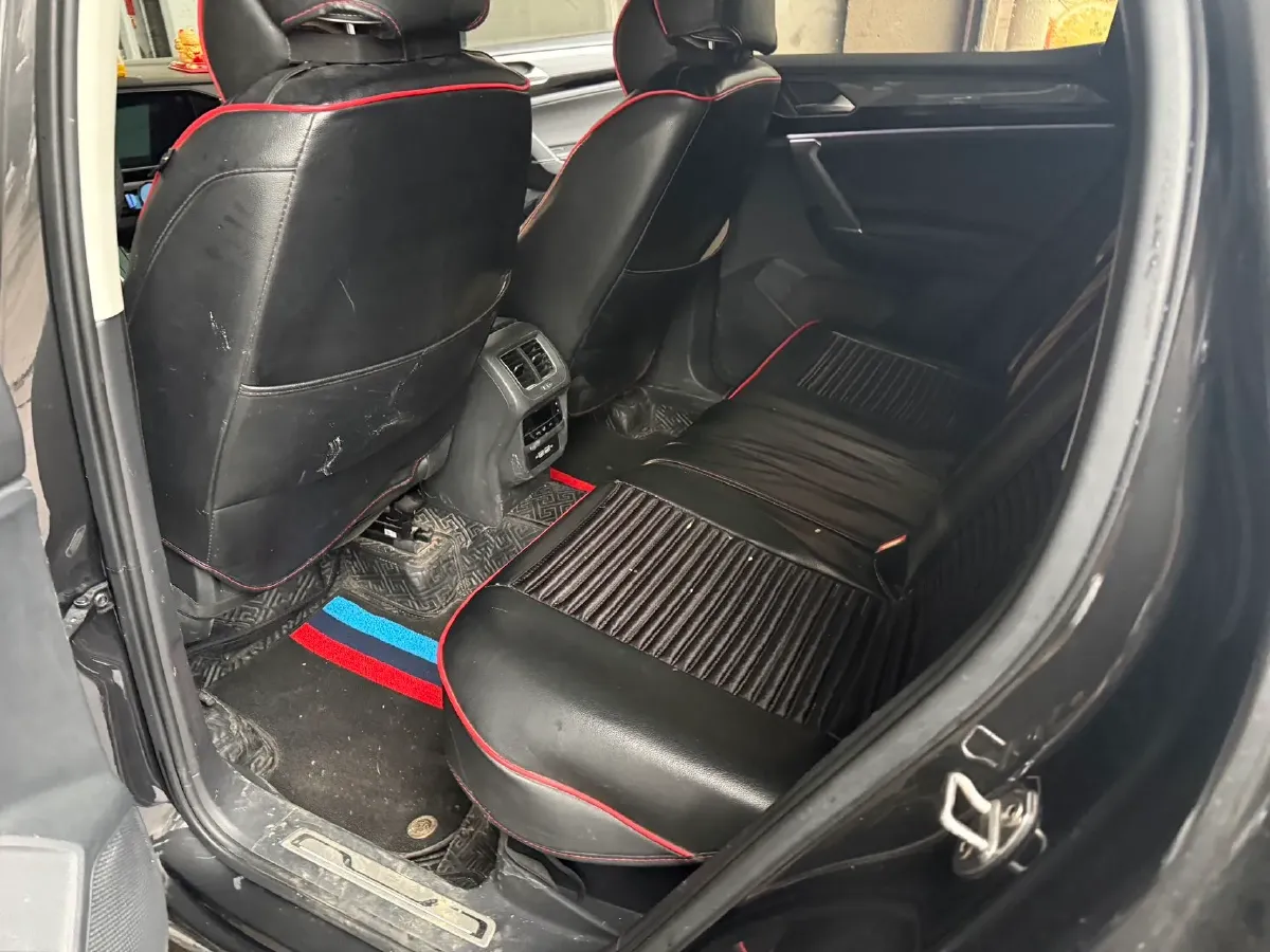 2020 Volkswagen Tayron X 2.0T 186HP L4 7DCT,autocango,china used car exporter,china ev exporter,chinese used car exporter,chinese used ev exporter