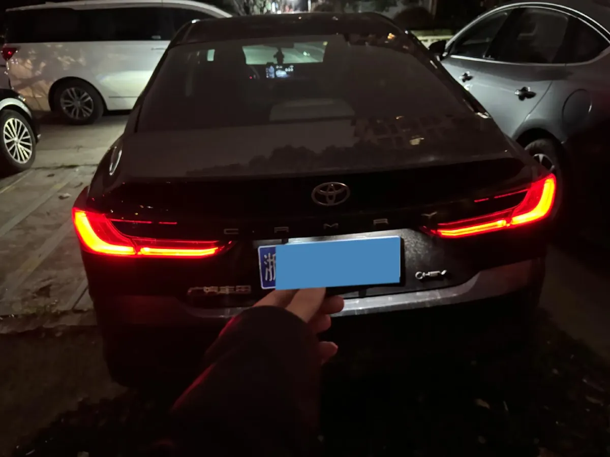 2024 Toyota Camry 2.0L 152HP L4 E-CVT Hybrid,autocango,china used car exporter,china ev exporter,chinese used car exporter,chinese used ev exporter