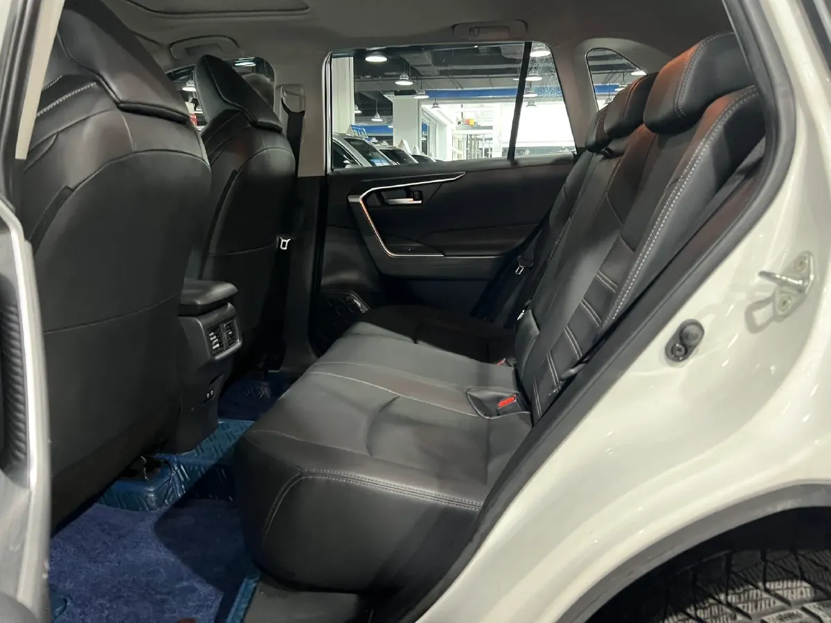 2020 Toyota Wildlander 2.0L 171HP L4 CVT,autocango,china used car exporter,china ev exporter,chinese used car exporter,chinese used ev exporter