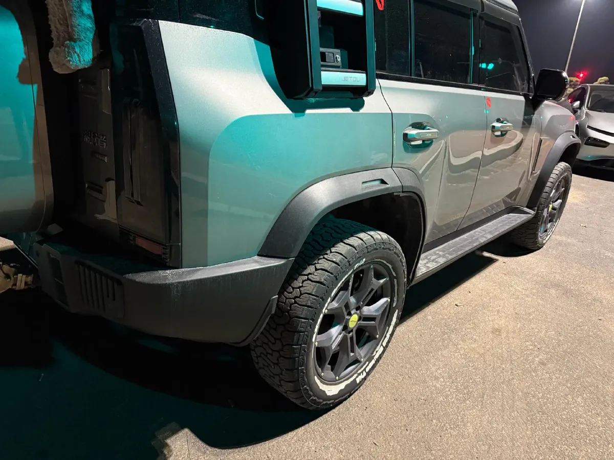 2023 Jetour Traveller 2.0T 254HP L4 7DCT,autocango,china used car exporter,china ev exporter,chinese used car exporter,chinese used ev exporter