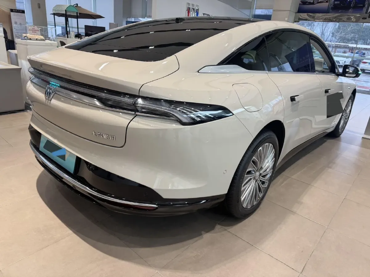2026 Avatr 07 1.5T 156HP L4 REEV,autocango,china used car exporter,china ev exporter,chinese used car exporter,chinese used ev exporter