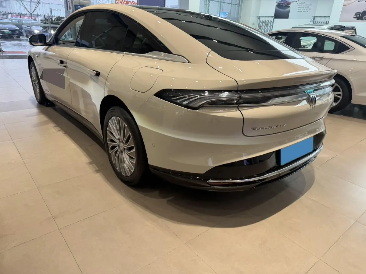 2026 Avatr 07 1.5T 156HP L4 REEV,autocango,china used car exporter,china ev exporter,chinese used car exporter,chinese used ev exporter