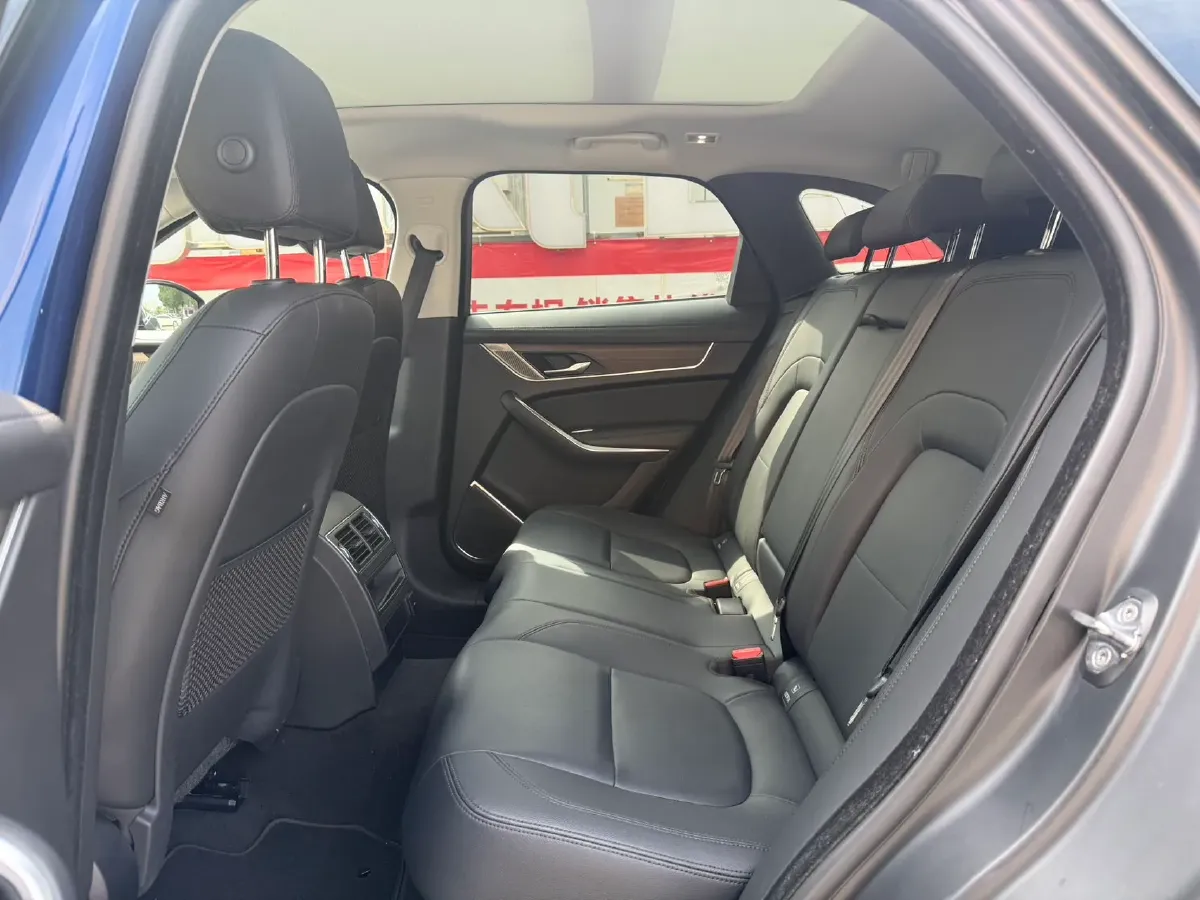 2021 Jaguar F-PACE 2.0T 250HP L4 8AT,autocango,china used car exporter,china ev exporter,chinese used car exporter,chinese used ev exporter