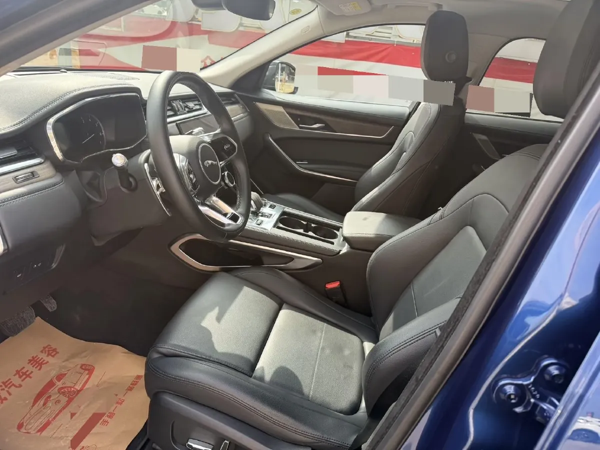 2021 Jaguar F-PACE 2.0T 250HP L4 8AT,autocango,china used car exporter,china ev exporter,chinese used car exporter,chinese used ev exporter