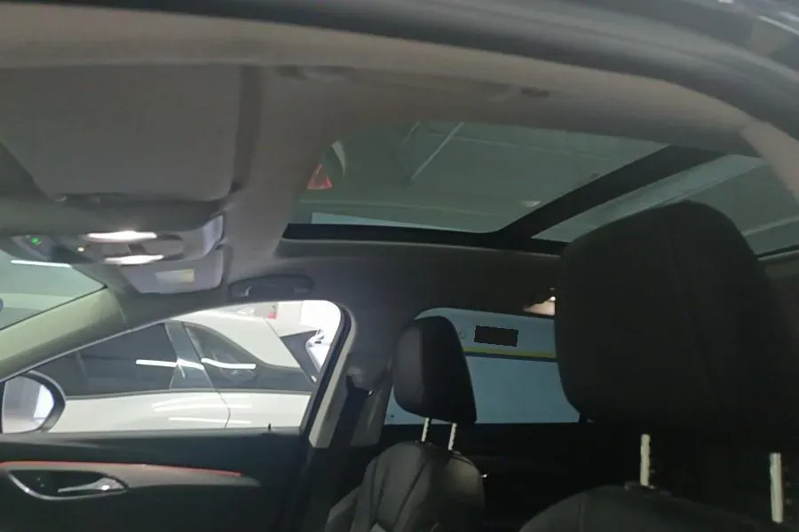 2025 Buick EnvisionPlus 2.0T 237HP L4 9AT,autocango,china used car exporter,china ev exporter,chinese used car exporter,chinese used ev exporter