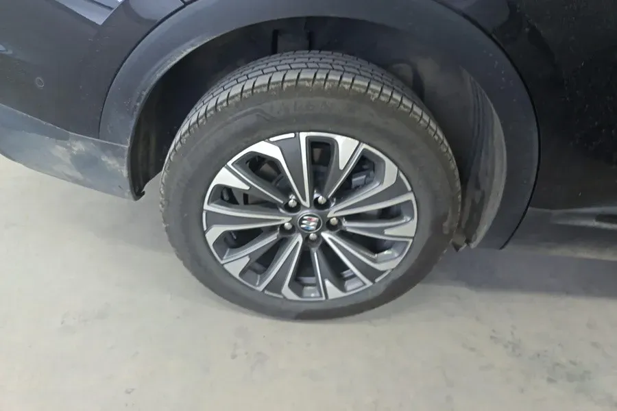 2025 Buick EnvisionPlus 2.0T 237HP L4 9AT,autocango,china used car exporter,china ev exporter,chinese used car exporter,chinese used ev exporter