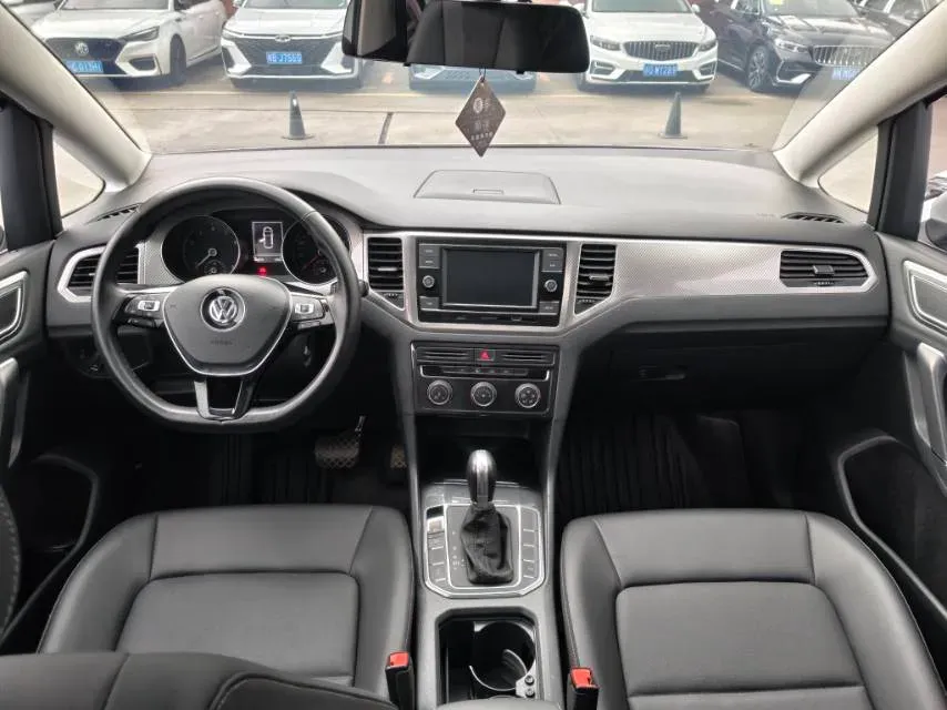 2019 Volkswagen Passat 1.4T 150HP L4 7DCT,autocango,china used car exporter,china ev exporter,chinese used car exporter,chinese used ev exporter